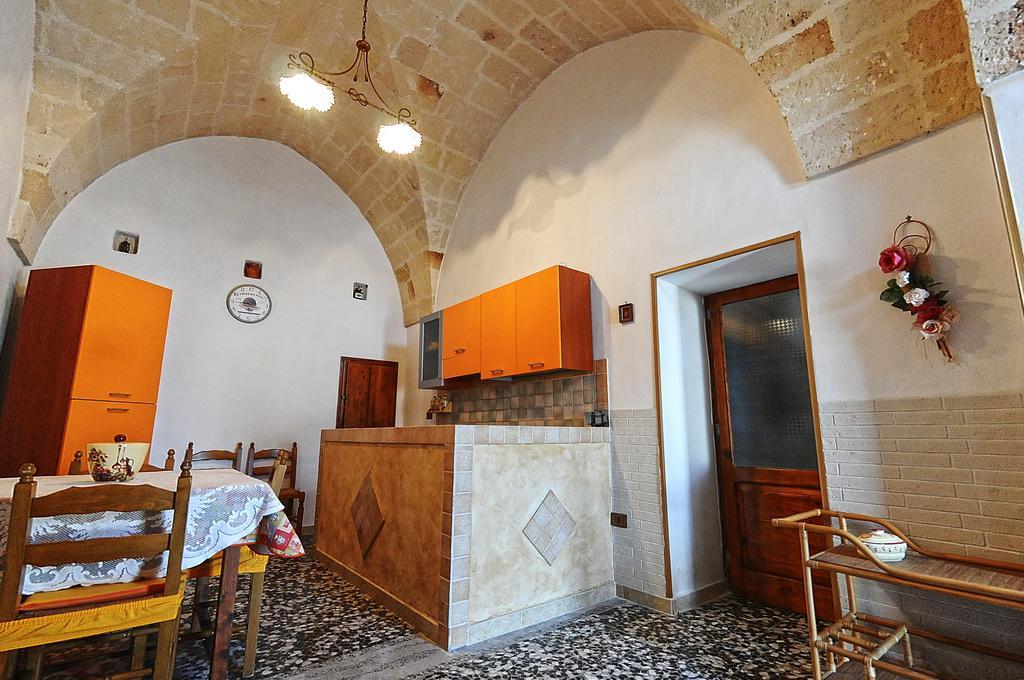Casa Vacanze Filomena Oria  Extérieur photo